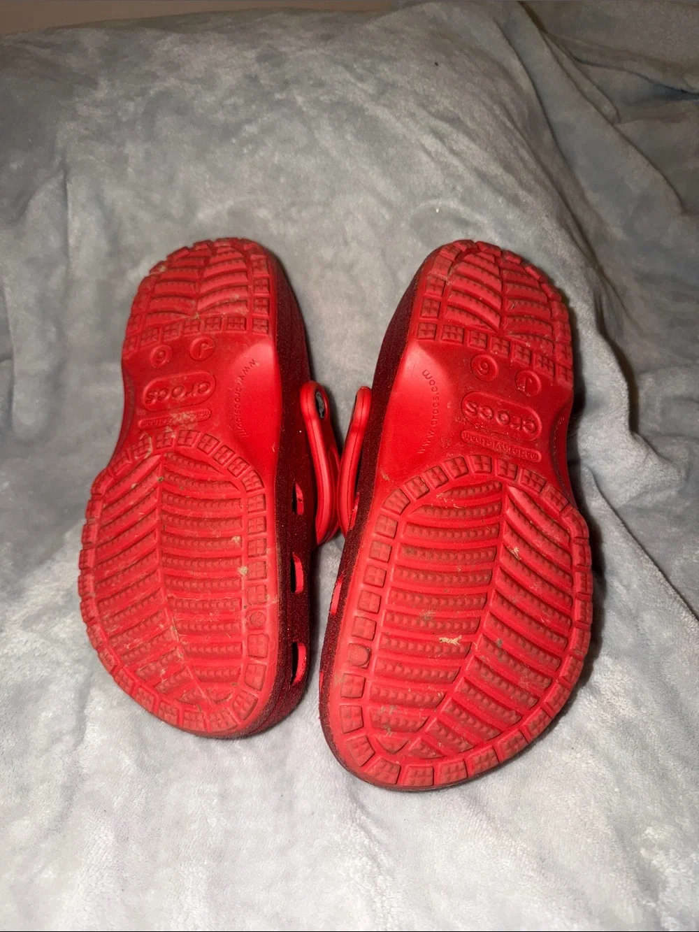 CROCS Kids Classic Glitter Clogs in Red